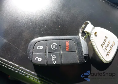 2020 Jeep Grand Cherokee Altitude 4X4 from USA, damaged, VIN 1C4RJFAG5LC255586